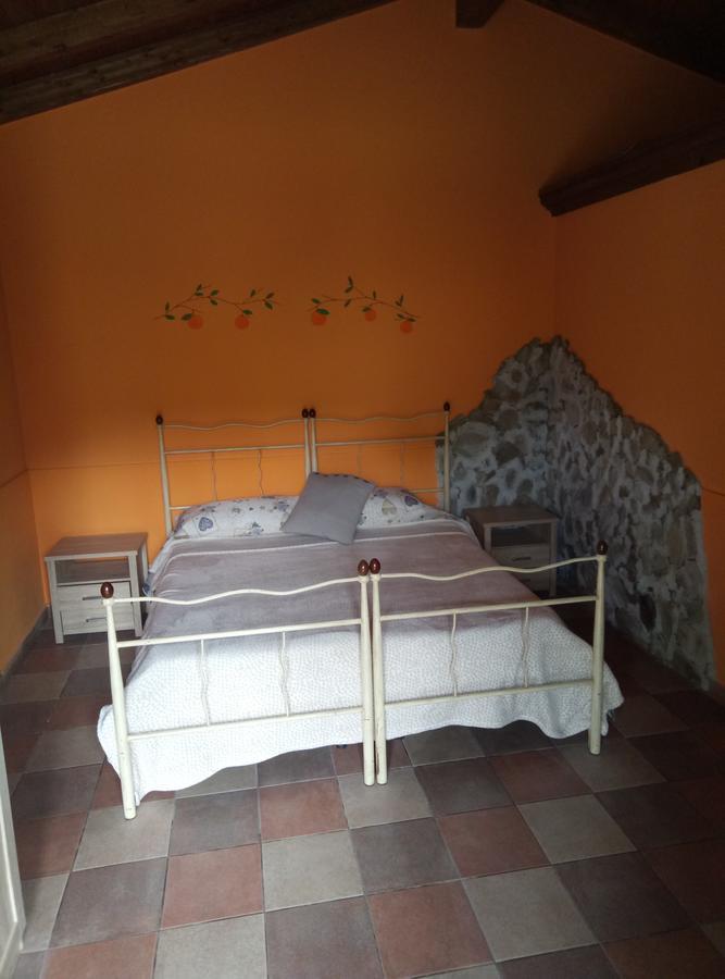 Agriturismo Valle Alcantara Villa Motta Camastra Luaran gambar